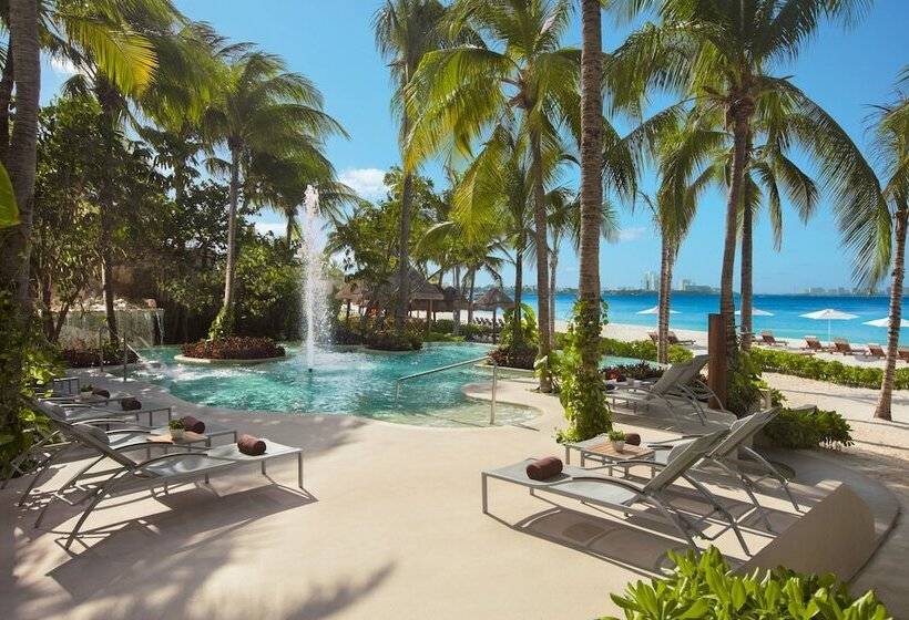 Номер Клуб Вид на Море, Dreams Sands Cancun Resort & Spa