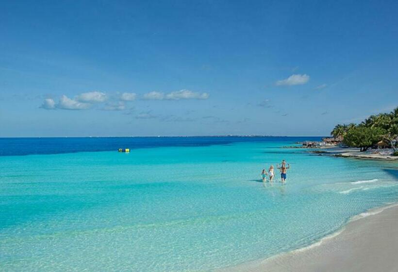 Номер Deluxe Вид на Море с Балконом, Dreams Sands Cancun Resort & Spa