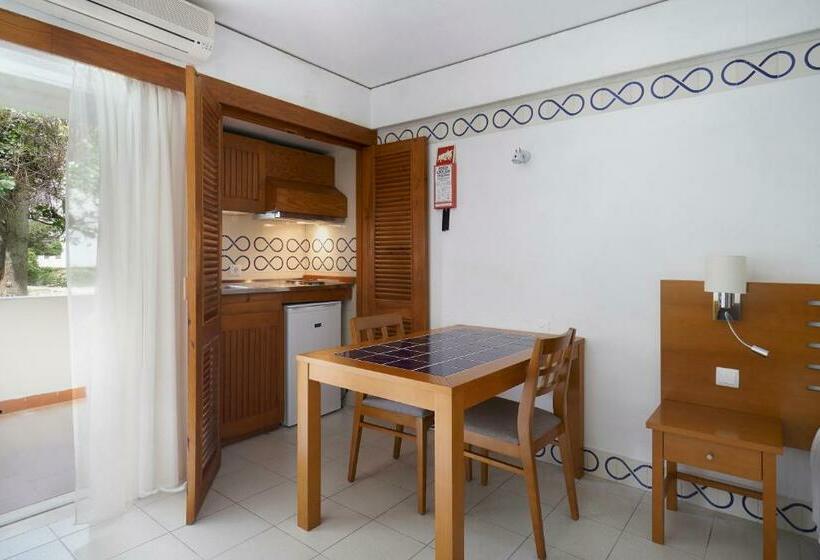 Студия Стандарт, Golden Club Cabanas