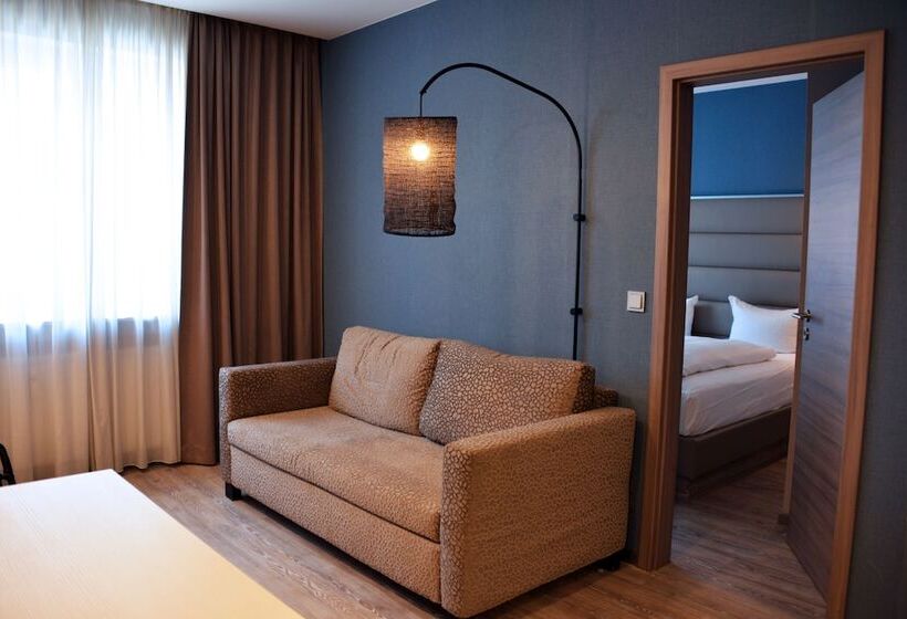 سوییت, Belle Blue Zentrum