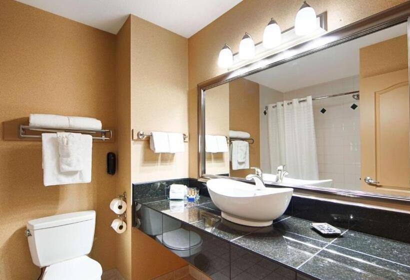 Стандартный Номер Кровать Кинг, Prestige Radium Hot Springs Resort, Worldhotels Crafted