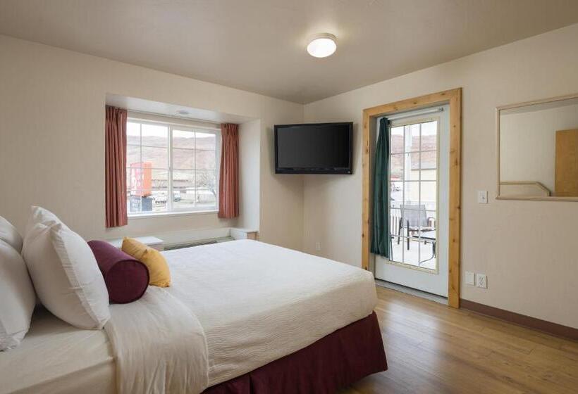 Люкс 2 Спальни, River Canyon Lodge