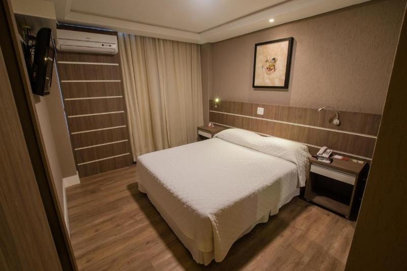 سوییت سوپریور, Sj Royal   San Juan Curitiba