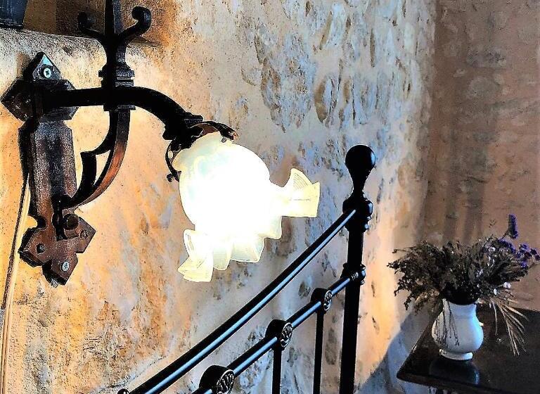 Номер Стандарт с Террасой, Chateau Le Truch