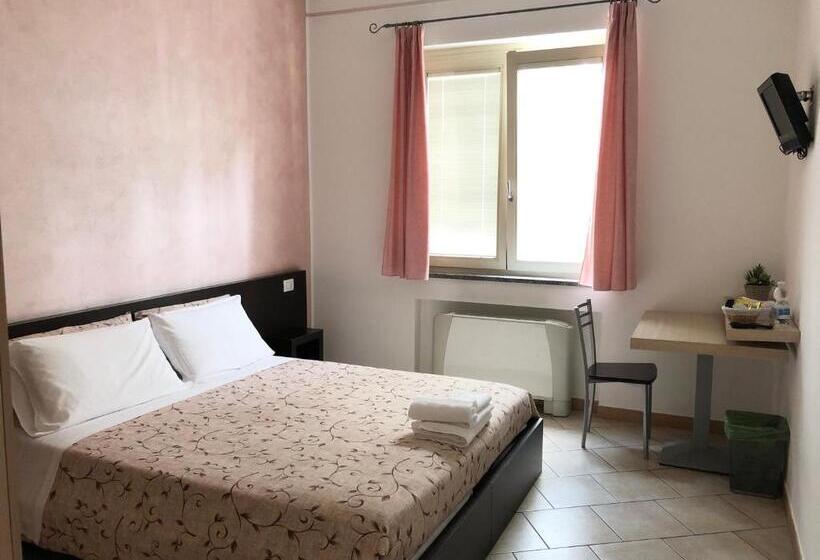 اتاق استاندارد یک نفره, La Siesta Bed&residence