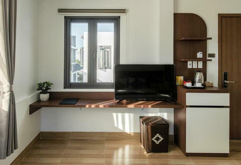 اتاق لوکس با چشم‌انداز باغ, Heaven Villa Hotel Nha Trang
