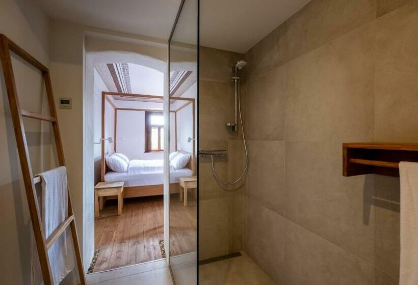 اتاق استاندارد, Almalomb Apartman