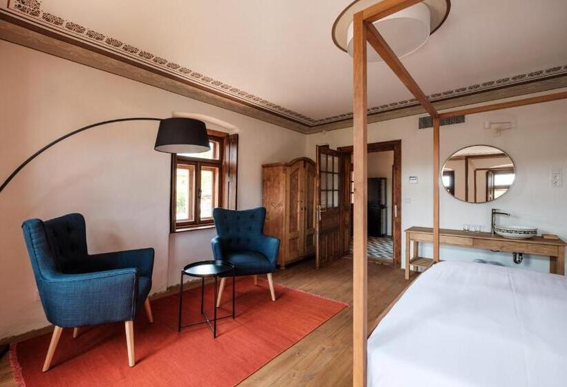 اتاق استاندارد, Almalomb Apartman
