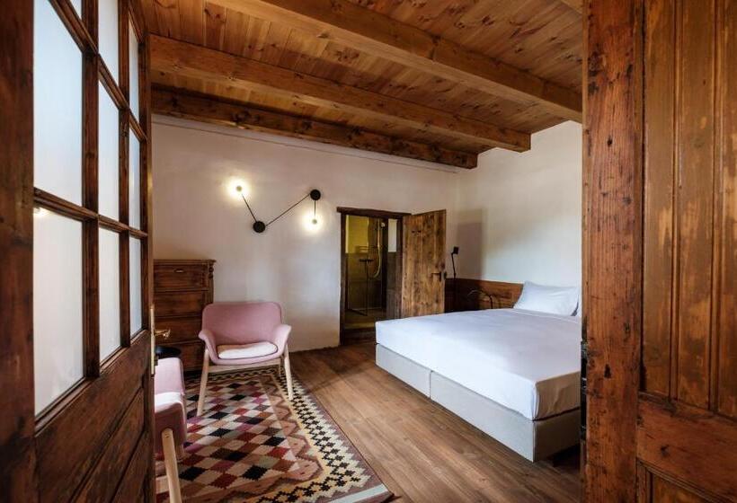 اتاق استاندارد, Almalomb Apartman