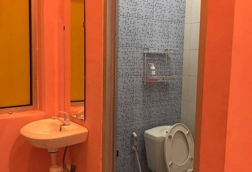 豪华房间, Roomz Budget Residence