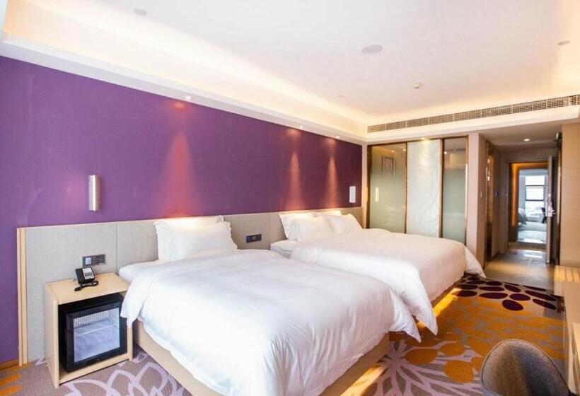 Семейный Номер Deluxe, Lavande Hotel Mianyang Jiangyou Monument
