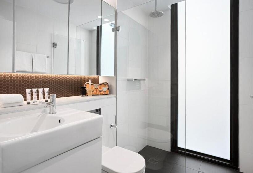 수피리어 스튜디오, Quest North Sydney