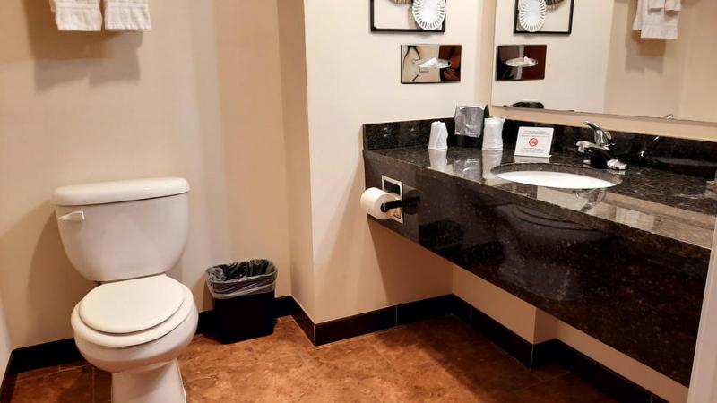 Номер Стандарт, Stonebrook Lodge Bryson City