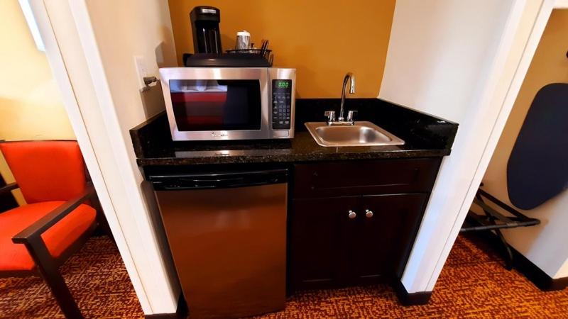 Номер Стандарт с Балконом, Stonebrook Lodge Bryson City