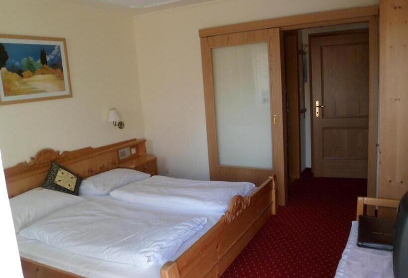 Семейный Номер, Pension Grünauhof
