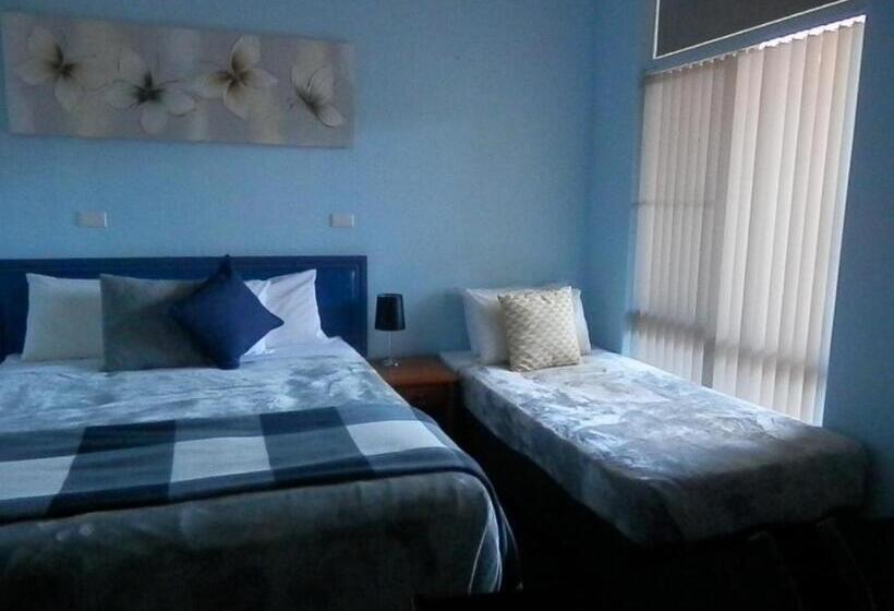 Номер Стандарт Индивидуальный, Tall Timbers Motel