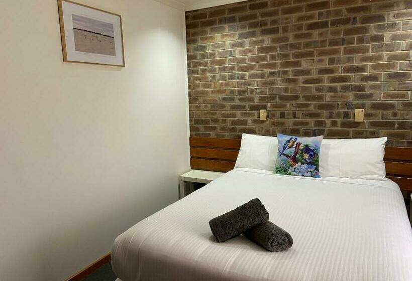 스탠다드 룸, Lake Albert Motel