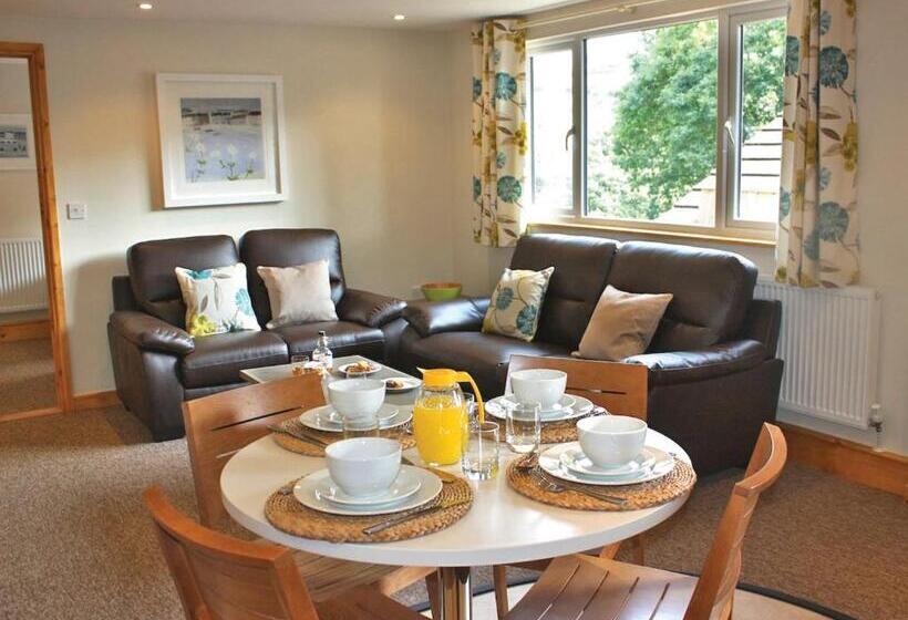 Дом 2 Спальни, Ivyleaf Combe Lodges