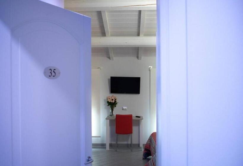Четырехместный Номер Стандарт, Agriturismo La Sapienza