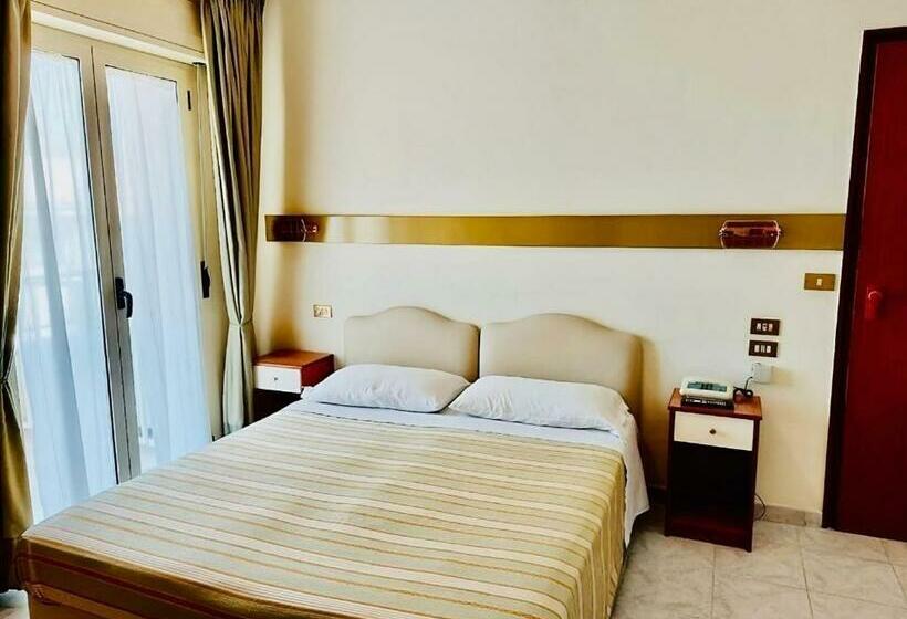 Номер Стандарт, Albergo Delle Rose