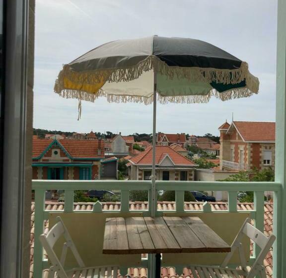 Номер Deluxe с Балконом, Hôtel Michelet Plage