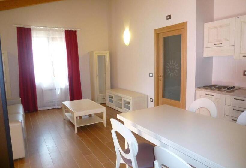 침실 3개 주택, Relais Villa Giulia