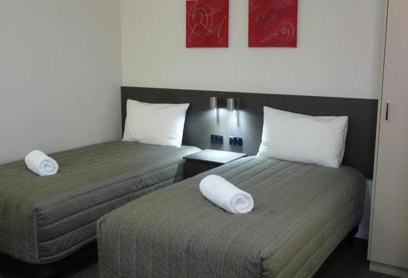 디럭스 패밀리 룸, Loddon River Motel