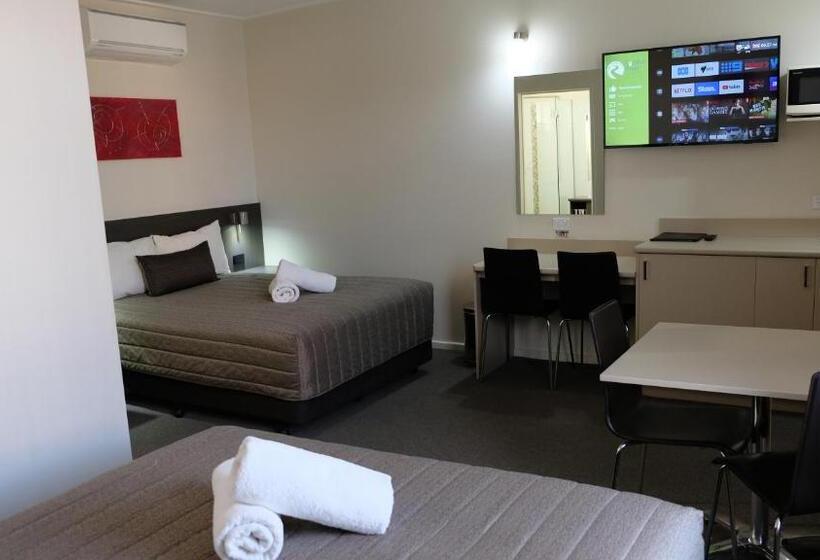 디럭스 룸, Loddon River Motel