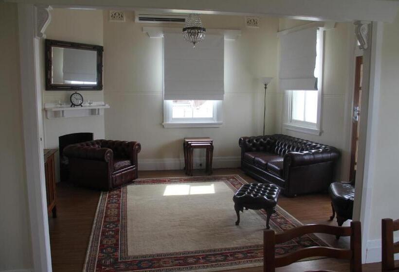 Апартаменты 1 Спальня, Mentor Chambers Apartment Bed & Breakfast