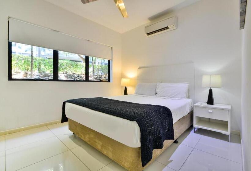 Апартаменты 3 Спальни, Pinnacle Apartments