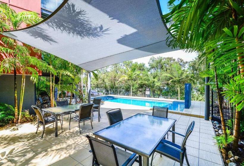 דירת 2 חדרים נוף לים, Pinnacle Apartments