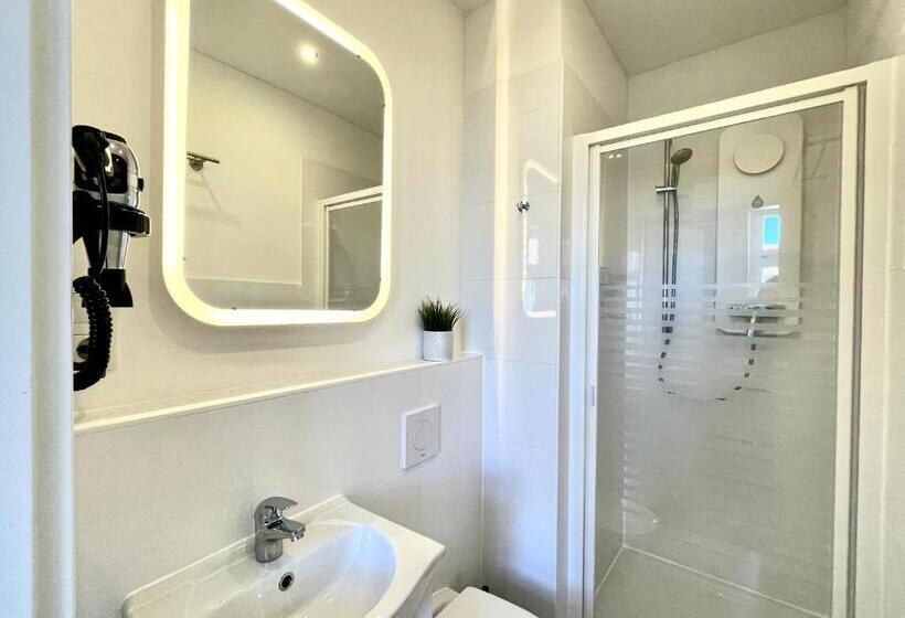 اتاق استاندارد چهار تخته, Blue Doors Hostel Altstadt