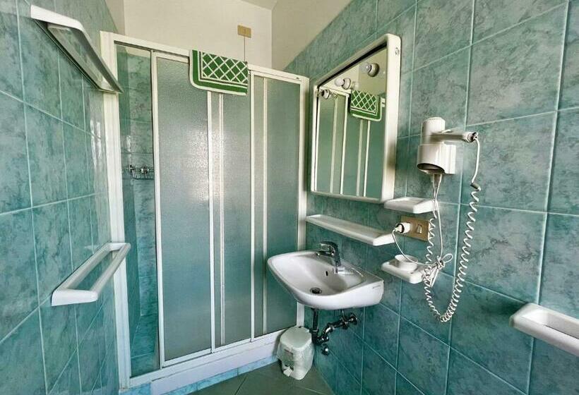 اتاق استاندارد یک نفره, Bed&breakfast Villa Lorena