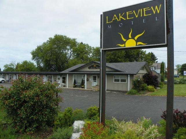 带3个卧室的套间, Lakeview Motel & Cottage