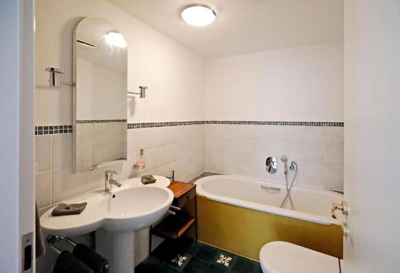 ベーシックルーム, Weinreich, Gästezimmer & Weinstube