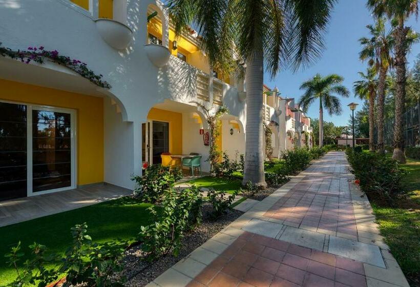בקתה סופריור, Bungalows Cordial Green Golf