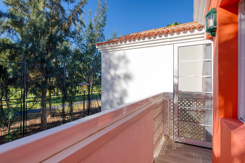 בקתה סופריור, Bungalows Cordial Green Golf