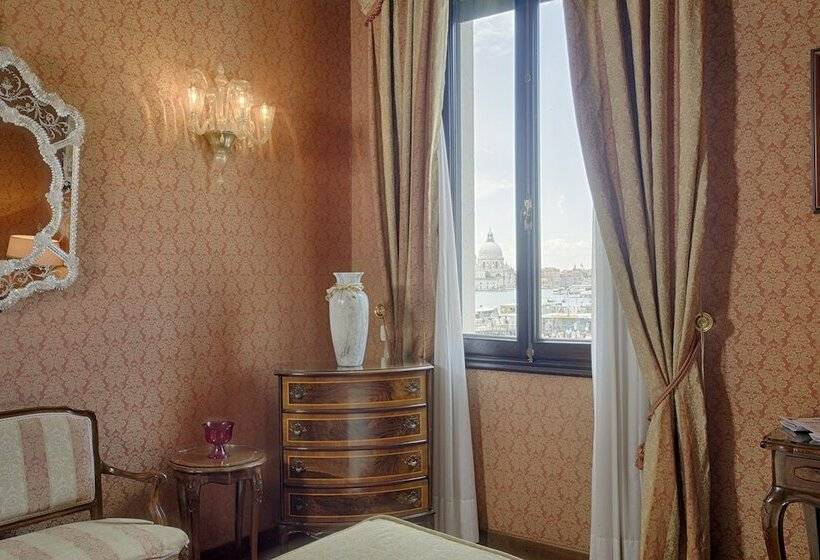 اتاق استاندارد سه نفره, Locanda Vivaldi