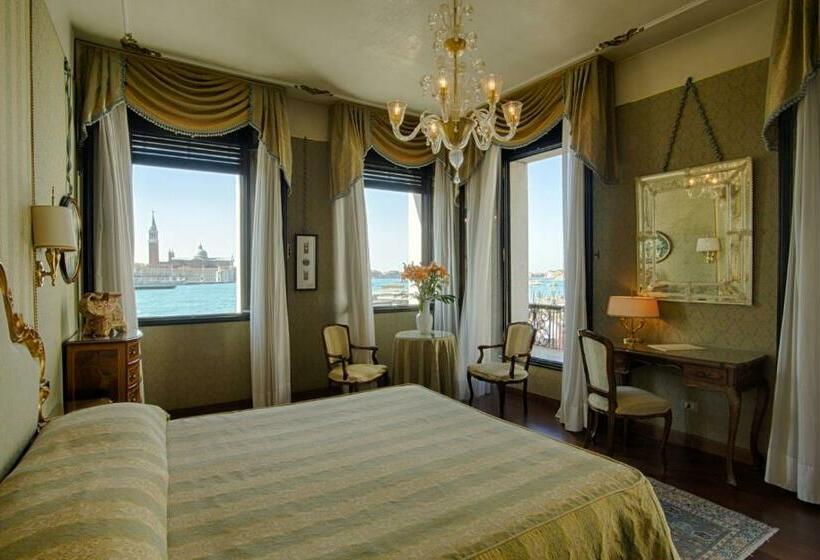اتاق سوپریور سه تخته, Locanda Vivaldi