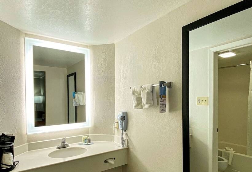 חדר סטנדרט שתי מיטות זוגיות, Quality Inn Harlingen