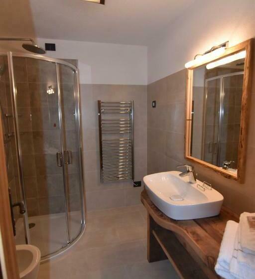 آپارتمان 3 خوابه, Chalet Li Mina