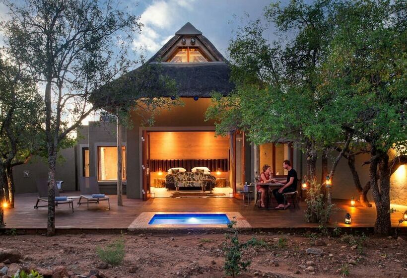 Люкс Вид на Горы, Lush Private Game Lodge