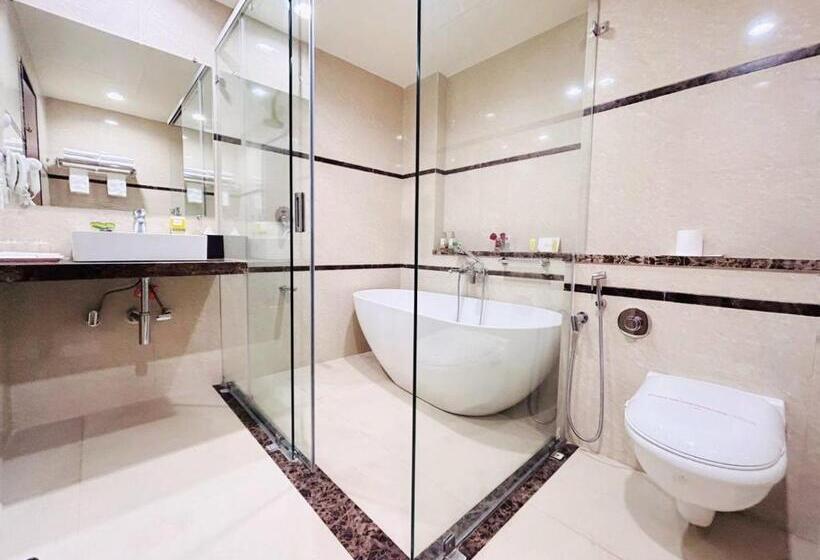 Номер Deluxe, Boulevard 9 Luxury Resort & Spa
