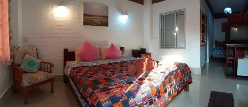 Люкс, Banthorphan Resort