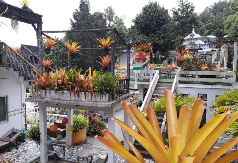 家庭间, Banthorphan Resort