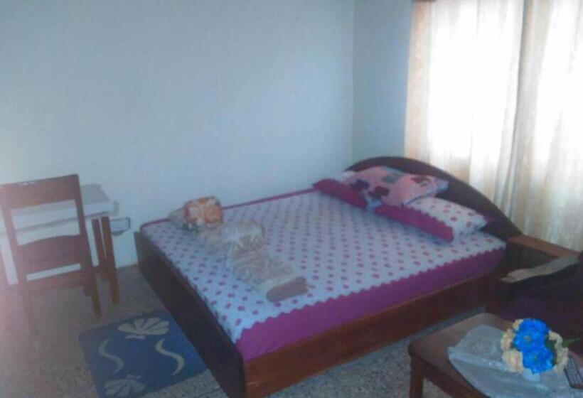 Номер Стандарт, Jackson Guesthouse Anomabo