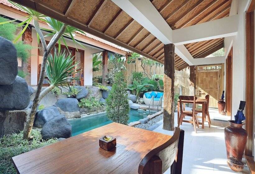 ویلا دلوکس 3 خوابه, Batu Agung Villas