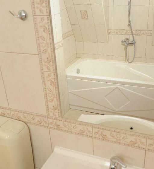 Family Suite, Complex Racic