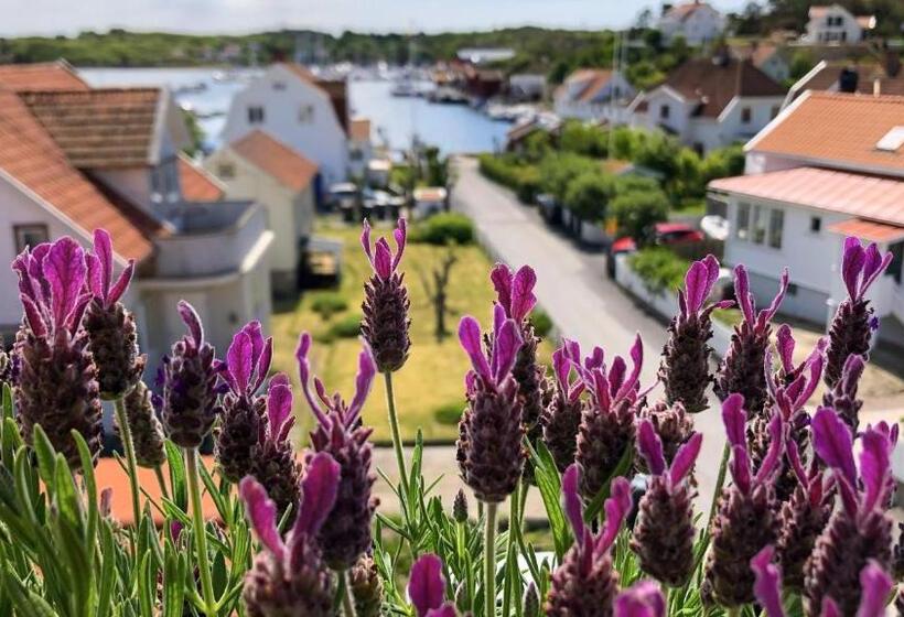 Апартаменты 1 Спальня Вид на Море, Skaftö Hotell Villa Lönndal, Grundsund