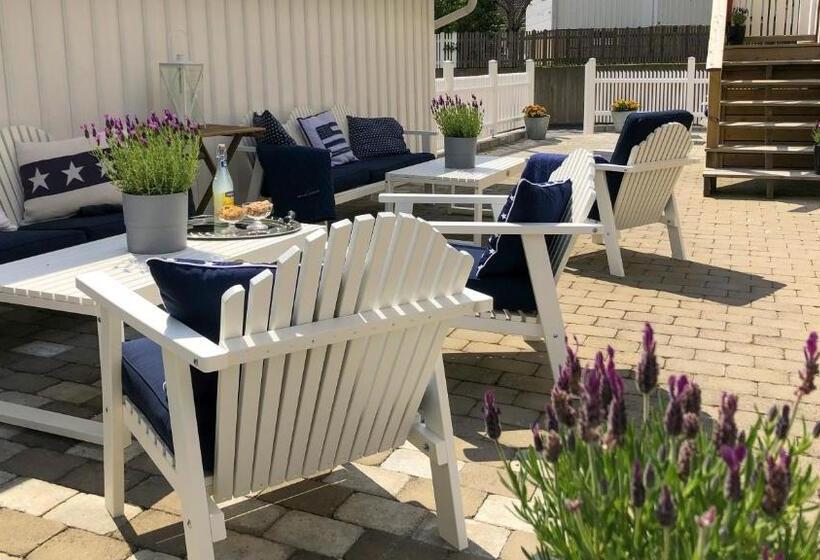Апартаменты 1 Спальня Вид на Море, Skaftö Hotell Villa Lönndal, Grundsund